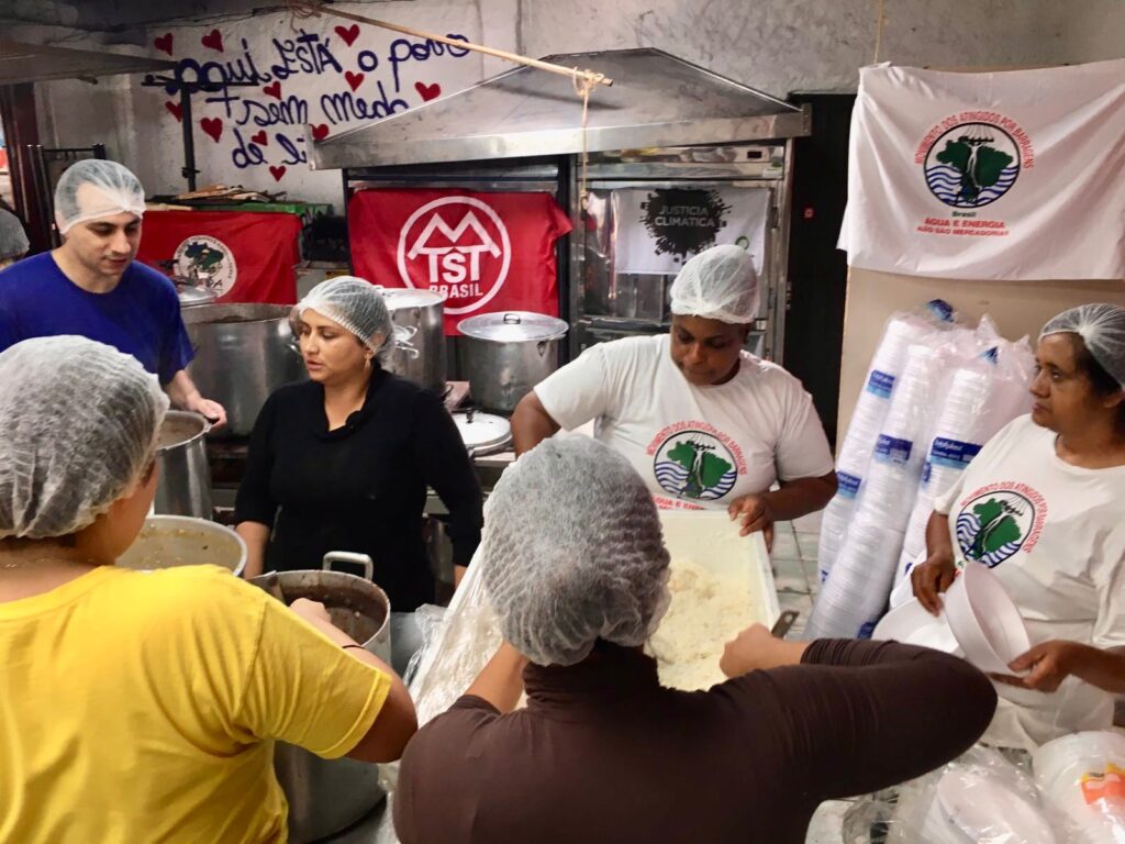 Cozinhas solidárias foram implementadas em parceria com diversos movimentos sociais. Foto: Comunicação MAB
