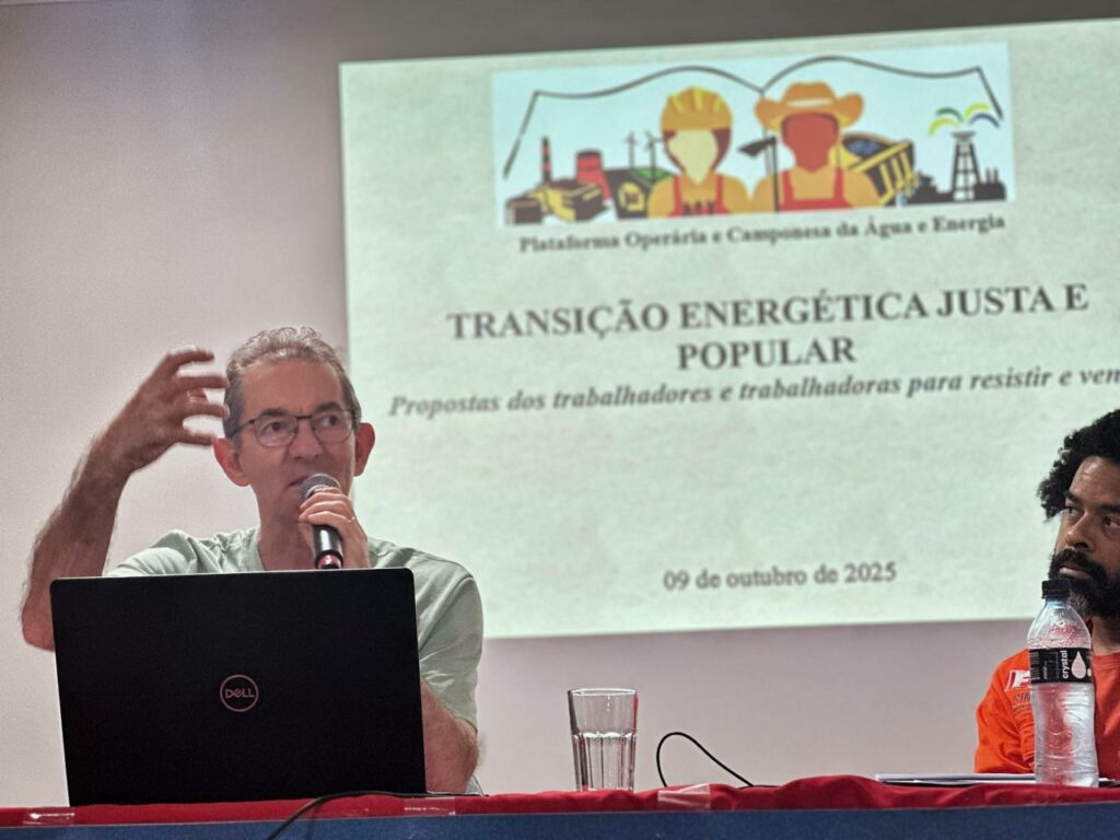 Documento faz uma análise crítica e é ponto de partida sobre construir taticamente a transição esperada. Foto: Marcelo Aguilar