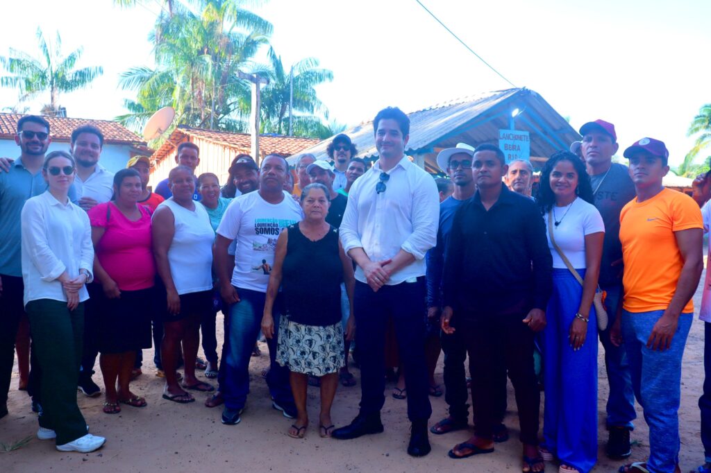 Visita à comunidade Praia Alta reúne juiz federal, MPF, DNIT e povos tradicionais em diálogo sobre os impactos da Hidrovia Araguaia-Tocantins. Foto: Jordana Ayres / MAB Amazônia