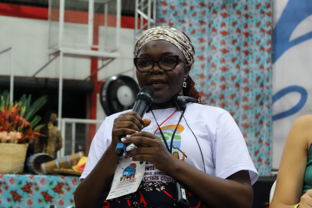 A queniana Euxabuce Awuonda a ação do patriarcado sobre as terras no continente africano. Foto: Joyce Silva / MAB