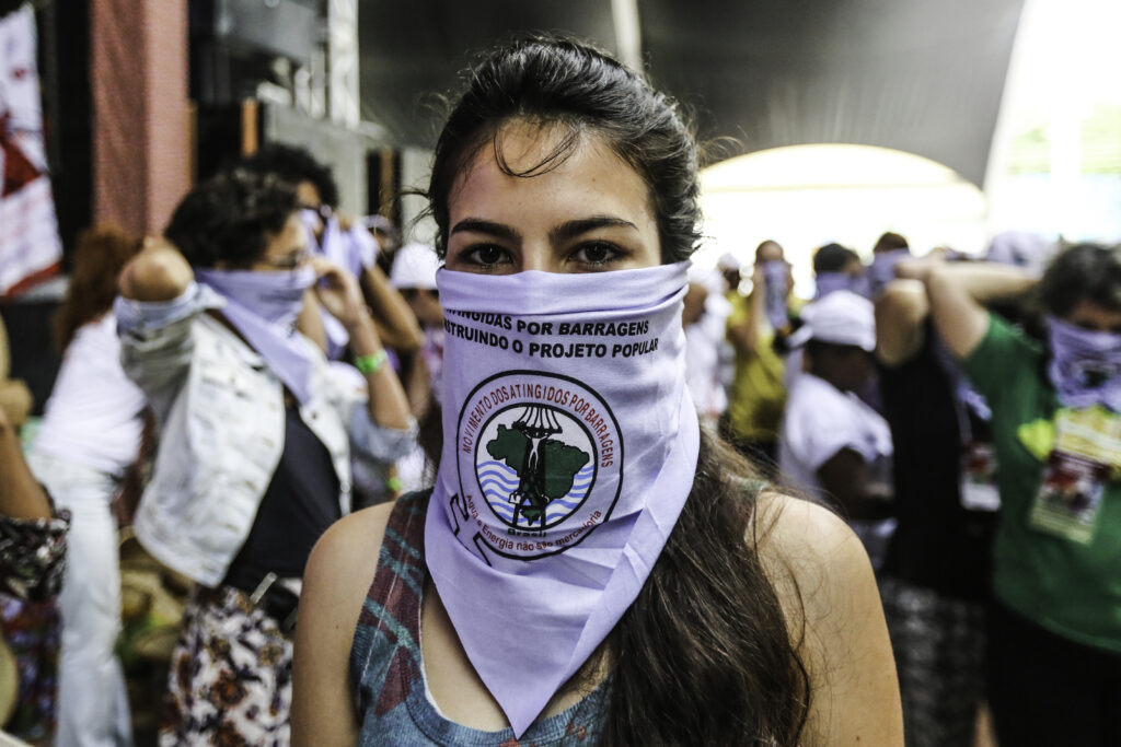 Mística de abertura do quarto dia: Mulheres, água e energia não são mercadorias. Rio de Janeiro. 01 a 05 de outubro de 2017. Foto: Joka Madruga / MAB Nacional