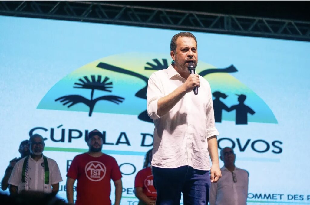 Guilherme Boulos, Ministro chefe da Secretaria Geral da Presidência da República, na abertura da Cúpula dos Povos. Foto: Jerê Santos / MAM