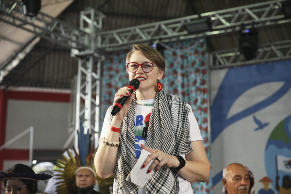 Soniamara Maranho integra a coordenação do MAR e destacou durante a abertura o processo de construção do Movimento Internacional. Foto: Marcelo Aguilar / MAB