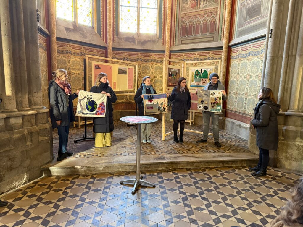 As estudantes da Universidade BOKU apresentaram três peças que produziram a partir das oficinas oferecidas pelo MAB. Foto: horizont3000