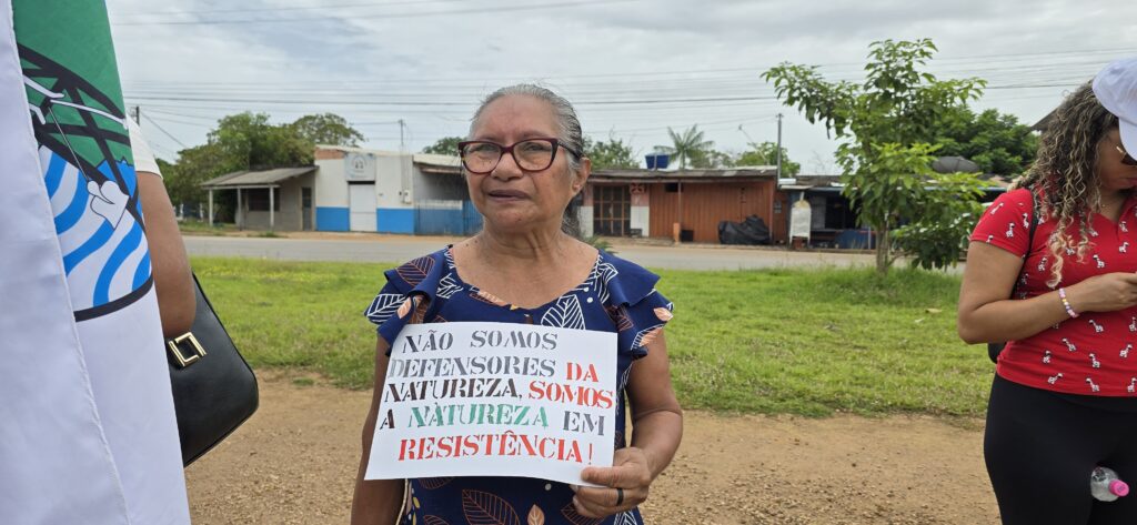 Maria da Conceição, atingida da comunidade de Maravilha, presente em resistência. Foto: Klézi Martins / MAB
