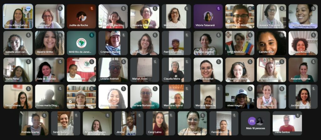 Plenária nacional reuniu mais de 70 mulheres de 14 estados.