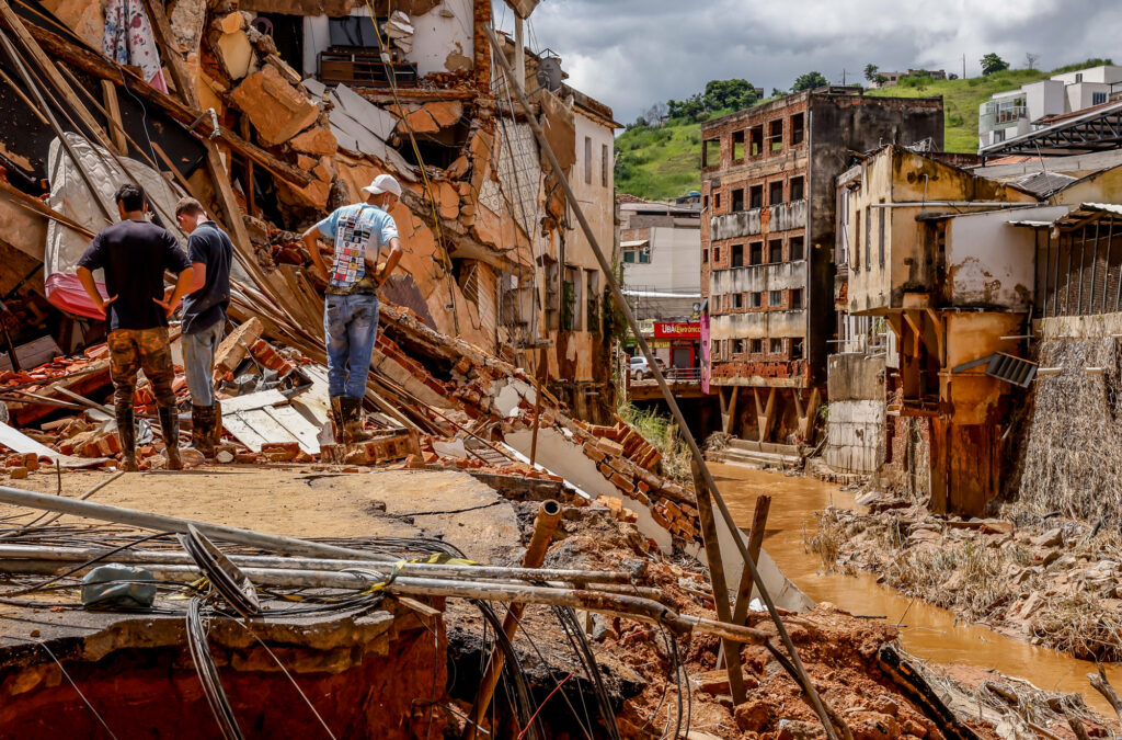 A cidade de Ubá, na região da Zona da Mata de Minas Gerais, foi uma das mais atingidas pelas fortes chuvas no fim de fevereiro. Foto: Tânia Rego / Agência Brasil