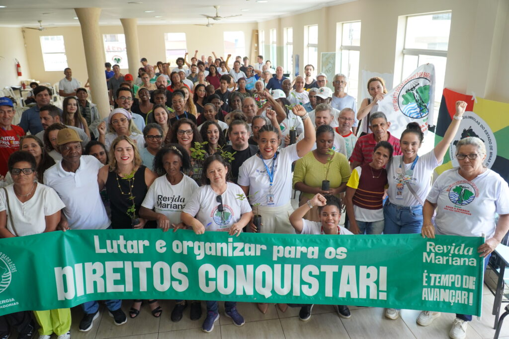 Seminário em Congonhas reuniu atingidos de diversos lugares de Minas Gerais para denunciar violações de direitos humanos e debater a implementação da PNAB. Foto: Thiago Matos / AEDAS