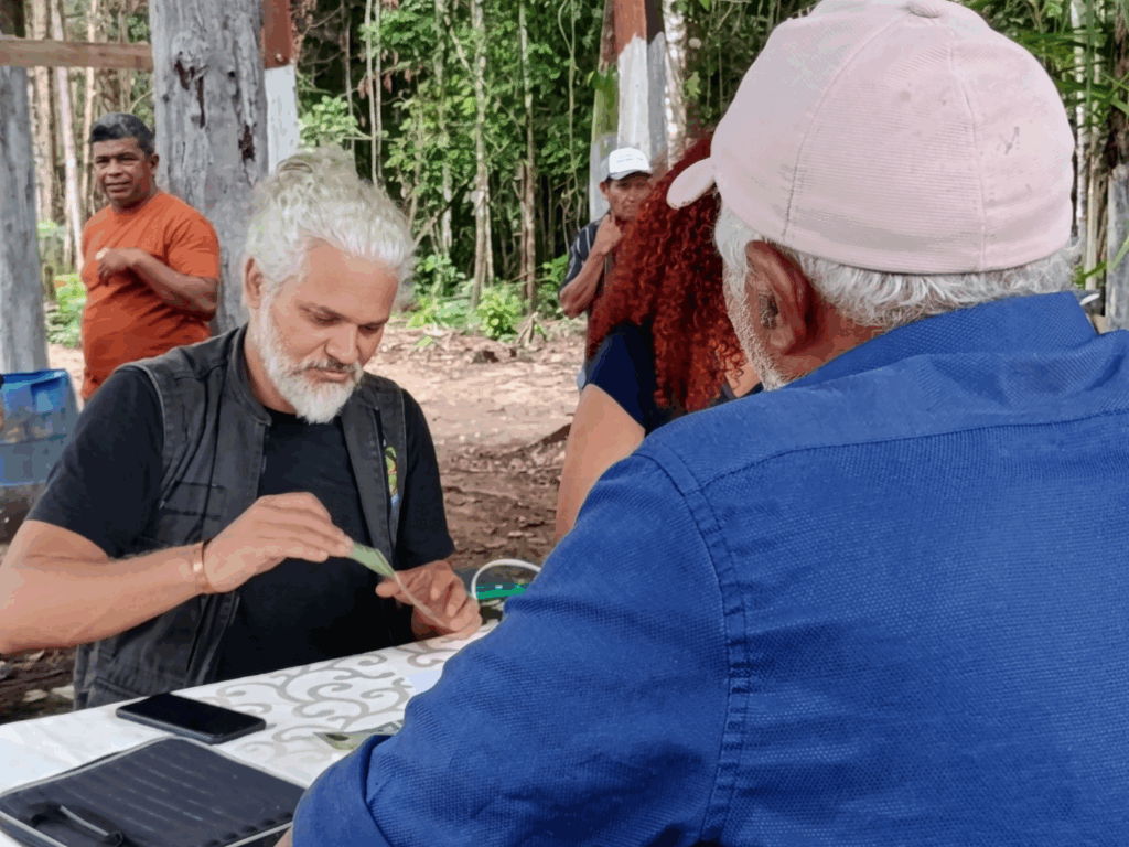 Comissão do INCRA e coordenação do MAB realizam cadastro das famílias no Travessão da Torre. Foto: Dionata Souza / MAB