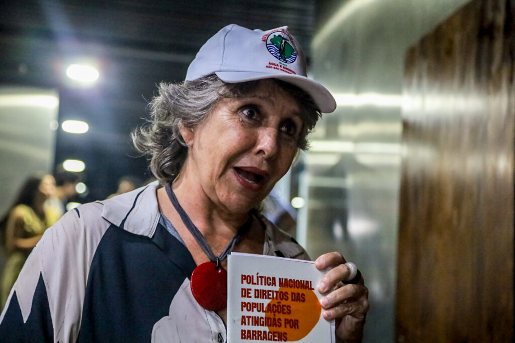 Discussões envolveram mais de 14 ministérios e ficou compromisso de apresentar relatório que contribuirá para minuta da regulamentação. Fotos: Nívea Magno / MAB e Comunicação MAB