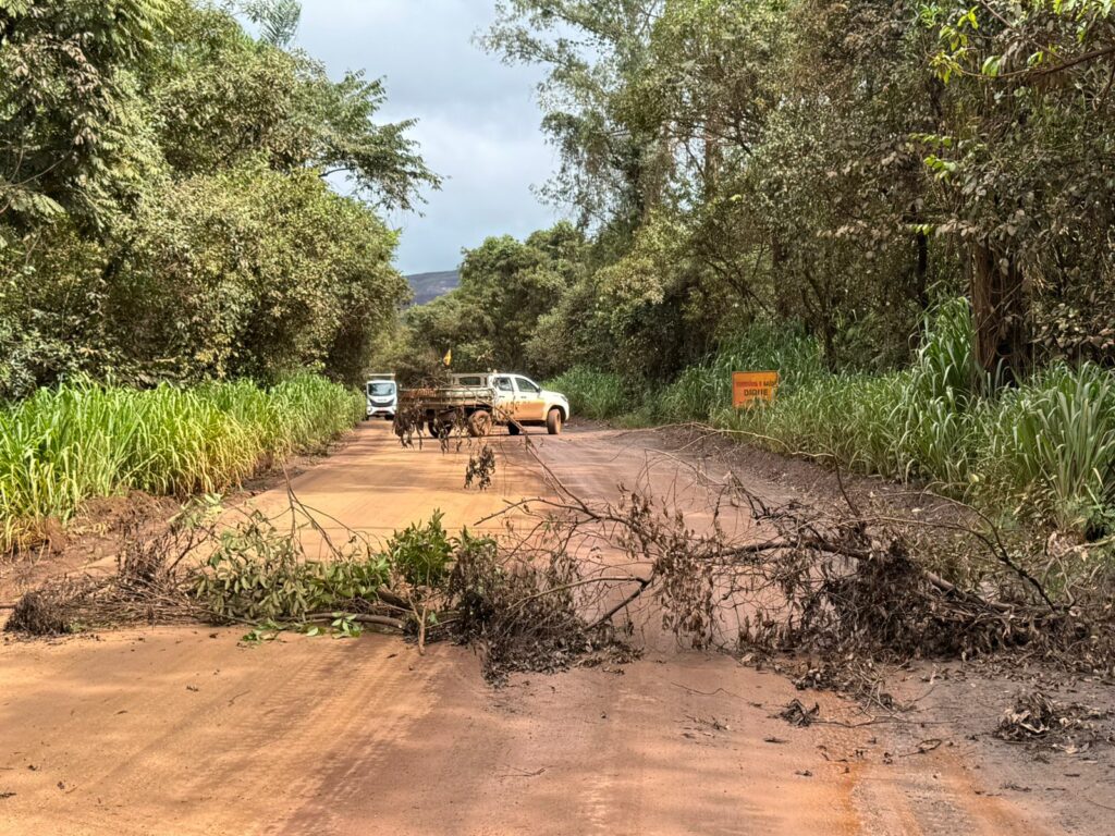 Há cerca de sete dias, comunidades atingidas seguem em manifestação em Itatiaiuçu. Foto: Acervo pessoal