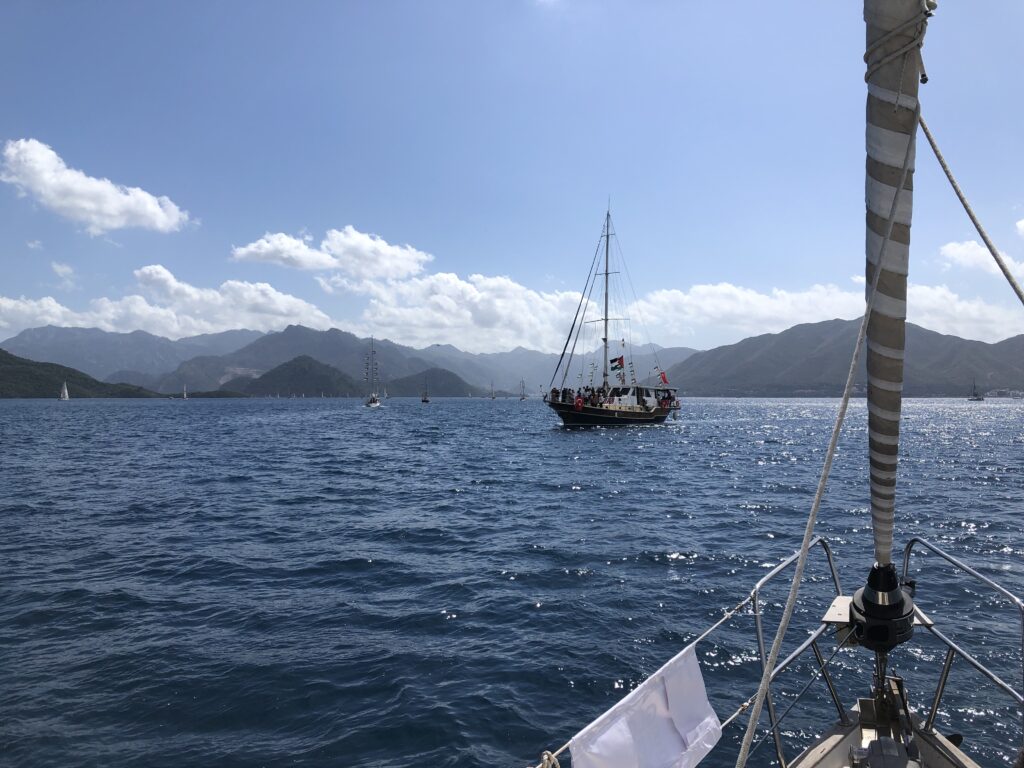 Flotilha parte da costa da Turquia rumo a Gaza. Foto: Dasa Raimanova
