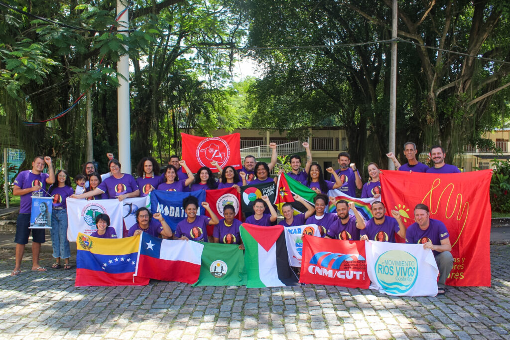 Solidariedade, mística latino-americana e legado de Flávia Amboss marcam a 6ª Turma do curso de Energia. Foto: Coletivo de Comunicação MAB