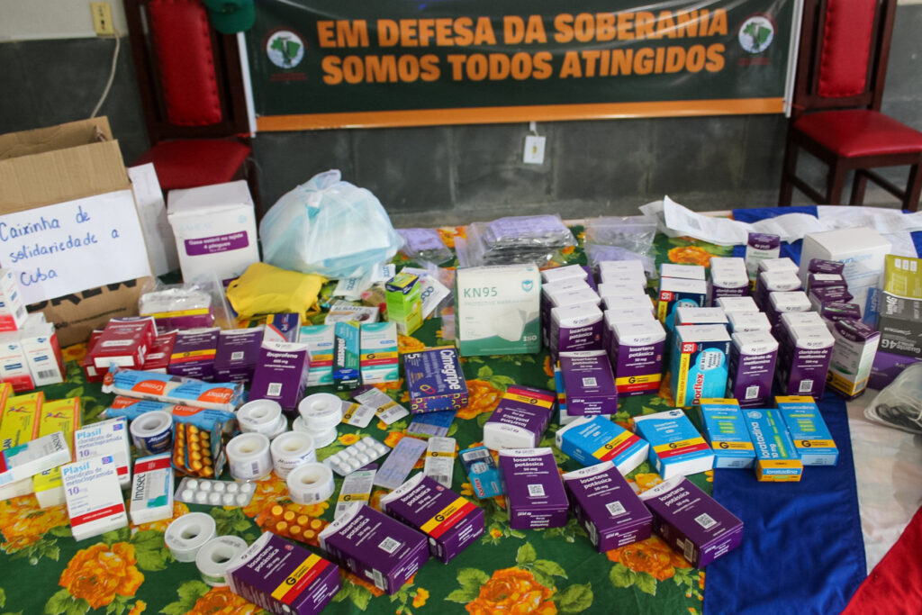 Contribuição da turma Flávia Amboss em solidariedade a Cuba. Foto: Joyce Silva / MAB