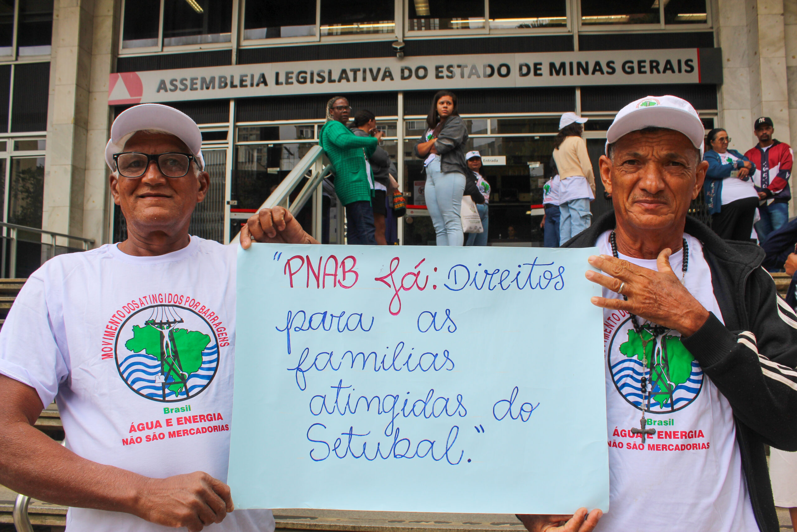 Durante a audiência, comunidades atingidas defenderam a aplicação da PNAB e cobraram respostas para os impactos provocados pela barragem. Fotos: Joyce Silva