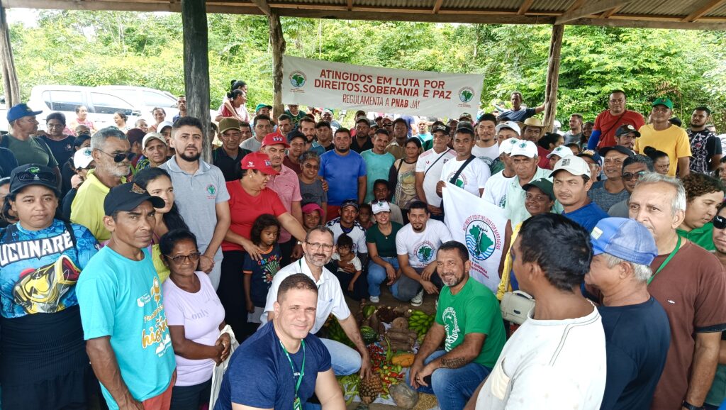 Vistoria realizada pelo Incra na última quinta-feira (18) na área ocupada pelas famílias em Vitória do Xingu. Foto: Dionata Souza / MAB