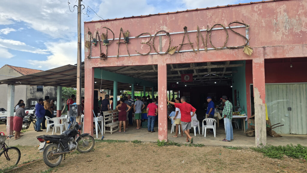 Entrada da Feira Agroecológica do MPA em Tarilândia.