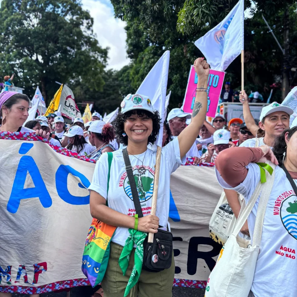 Marcha Global pelo Clima, realizada em 2025, em Belém (PA), durante mobilização em defesa da justiça climática e dos direitos dos povos e comunidades da Amazônia. Foto: Arquivo MAB